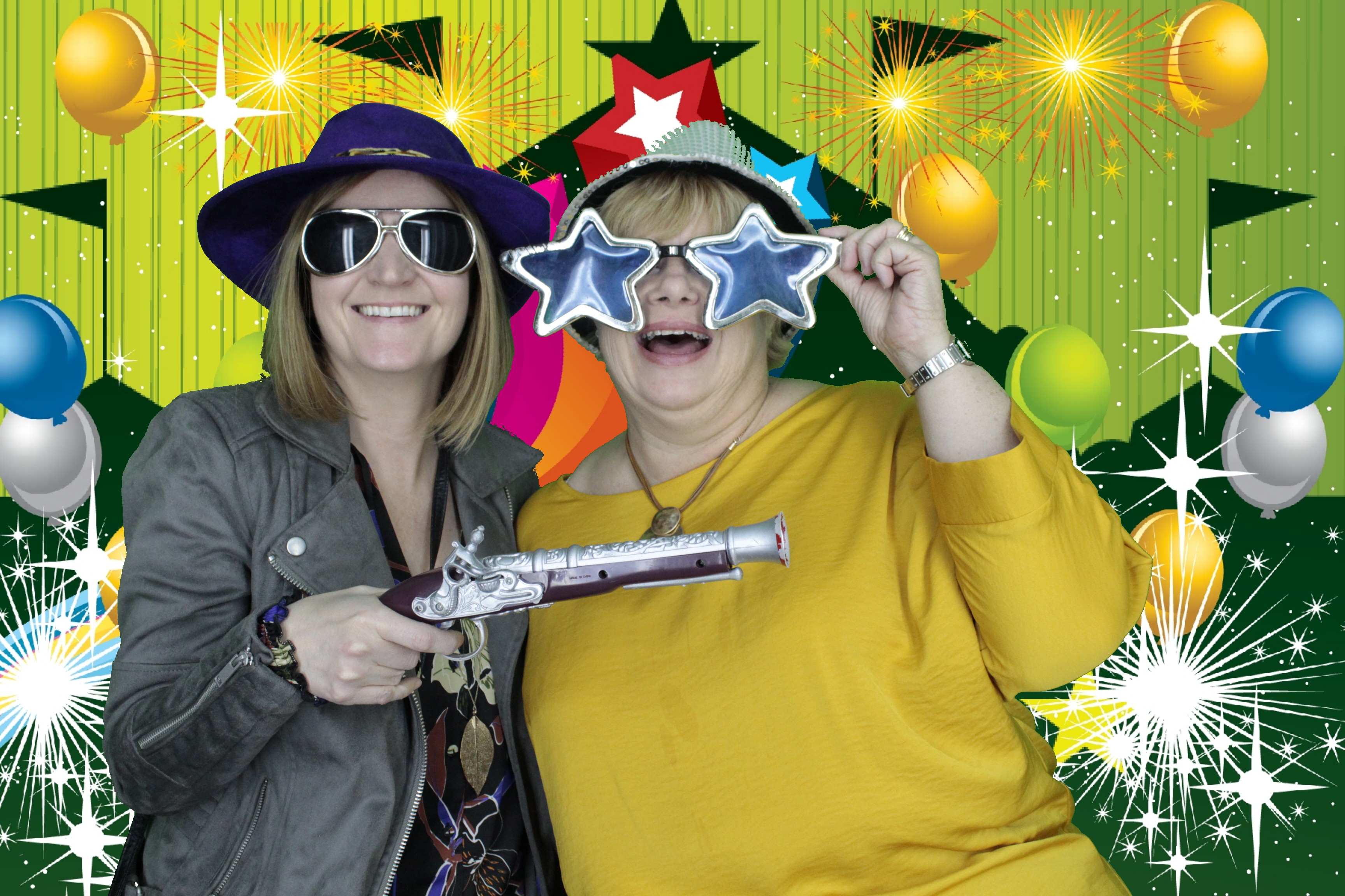 Steve's 65th & Susan 60th Birthday | View more photos from the event at gallery.myphotoboothexperience.co.uk/u/MyPhotoBoothExperienceLtd/Steves-65th-Susan-60th-Birthday